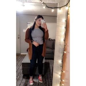 Meet your Posher, Vanessa